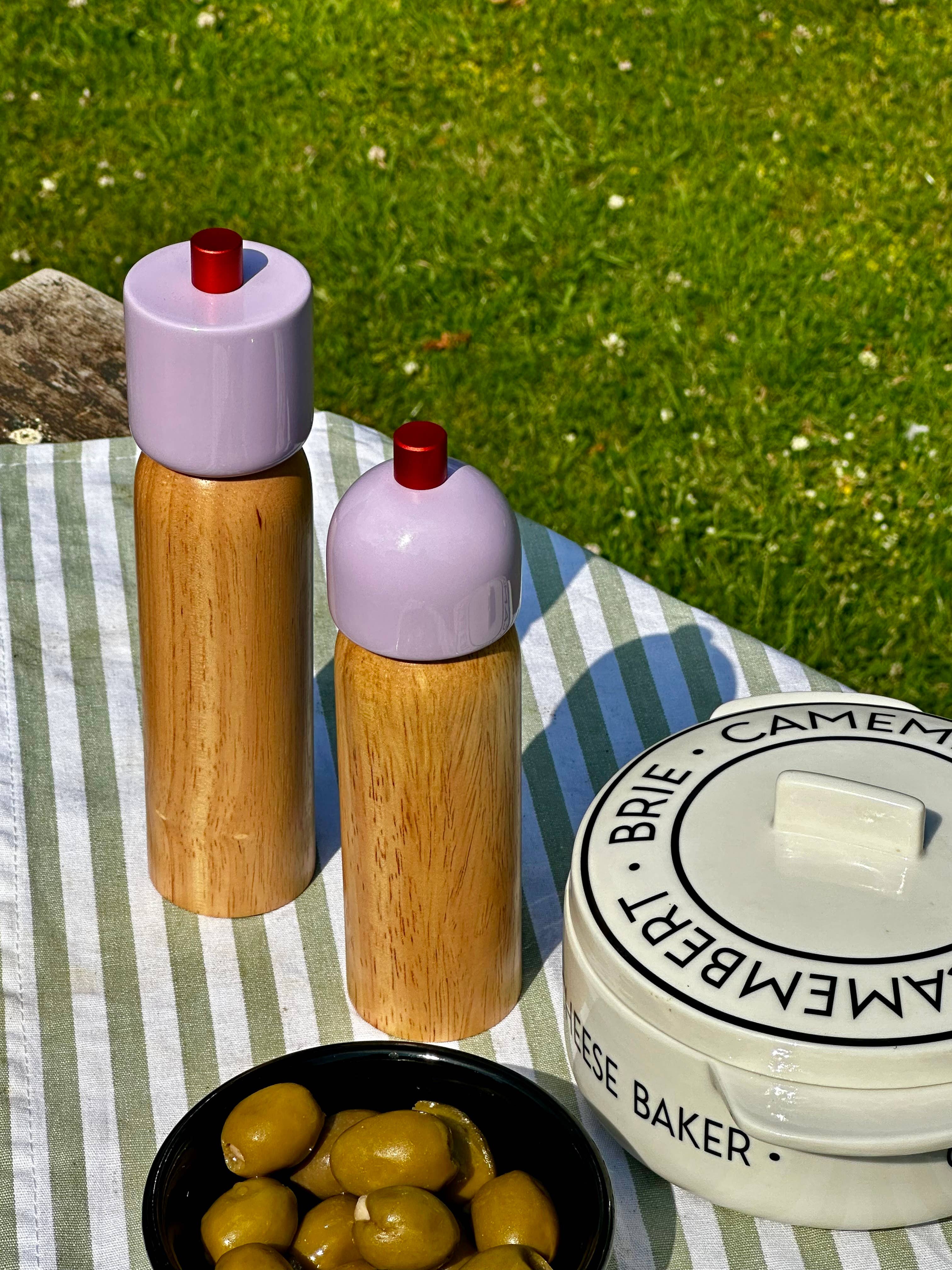 Salt & Pepper Grinder - Lilac & Red: Large