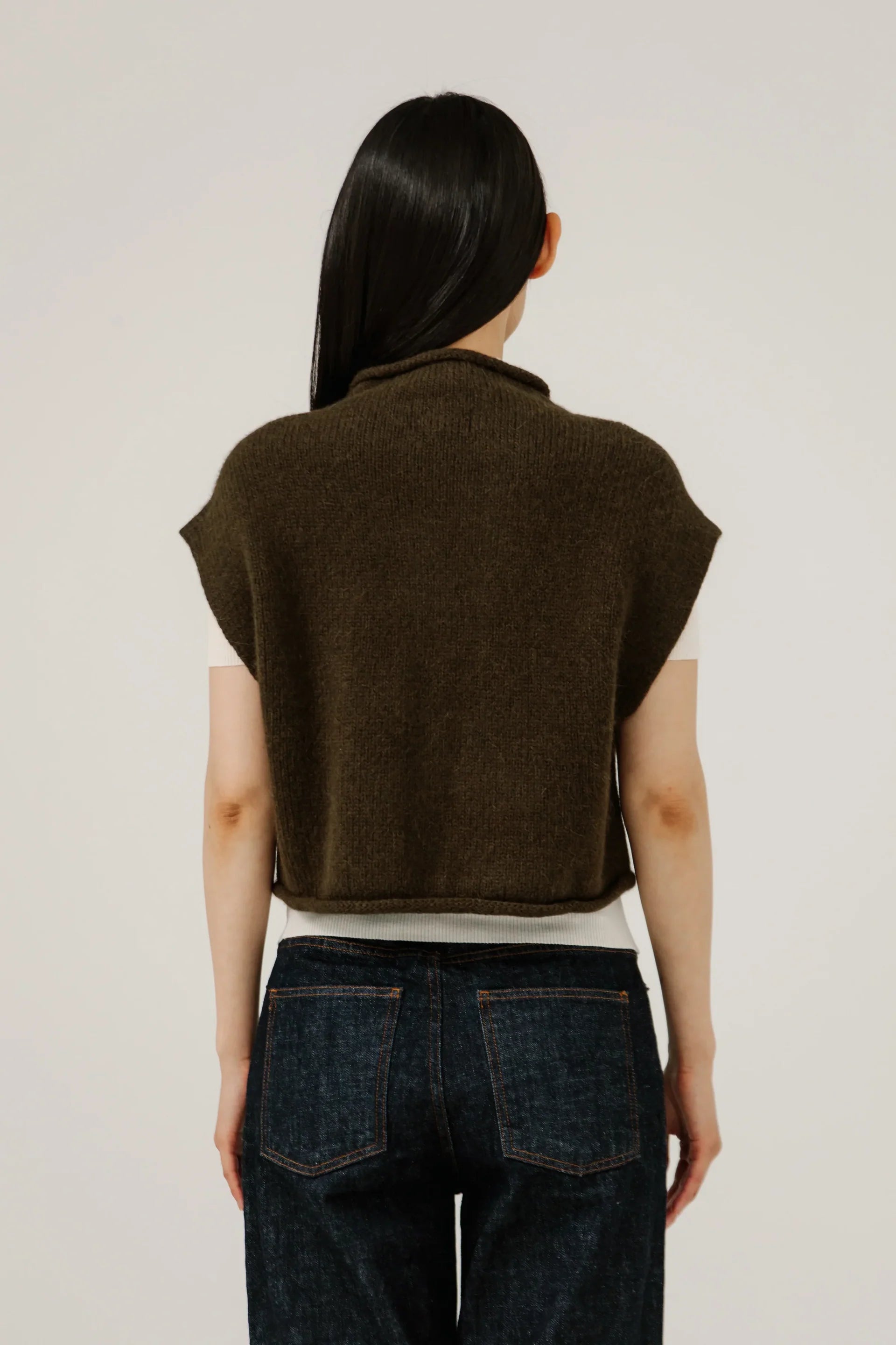 Iris Vest - Dark Olive