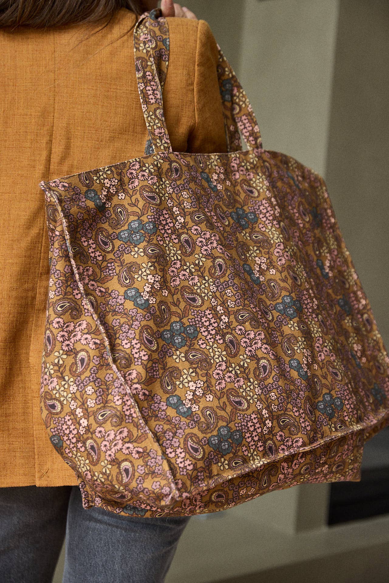 ARABESQUE WEEKEND BAG : Ochre