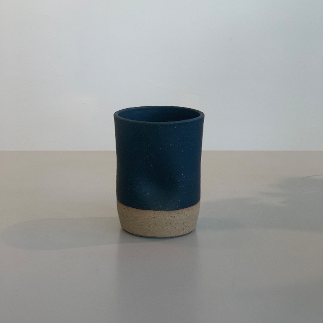 Huli Ceramics Dimple Cup- Matte Black